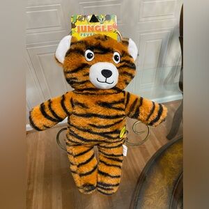 - Brand New  Little Paws Clinker &  With Squeaker Lion 14”